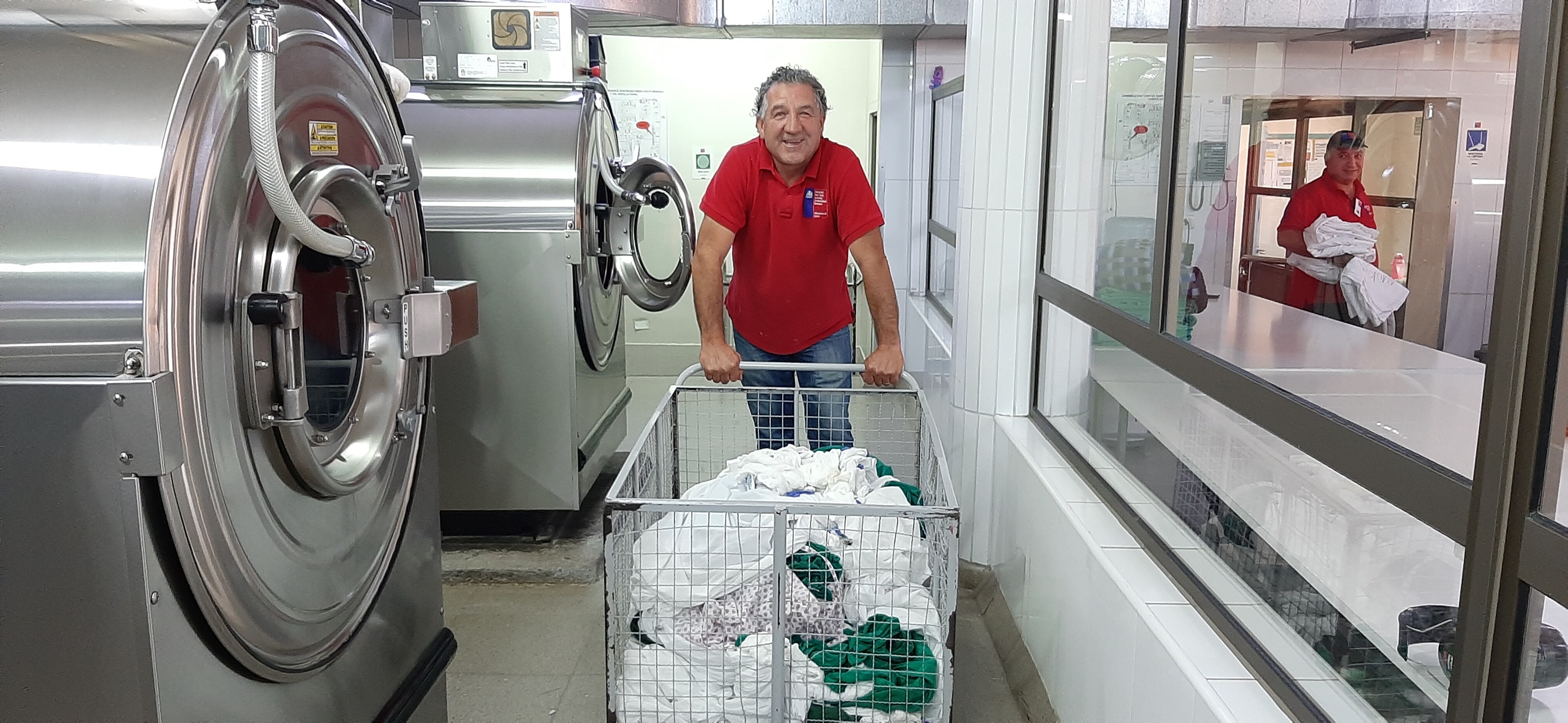 Lavandería Hospital San José: Vocación, Excelencia y Calidad de servicio -  Hospital San José de Coronel